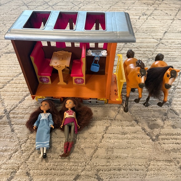 🎄 Mattel and Spirit Untamed Lucky Train home play set bundle - Picture 3 of 6